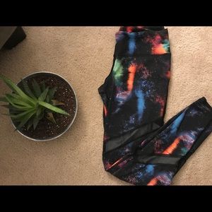 Multicolored workout leggings